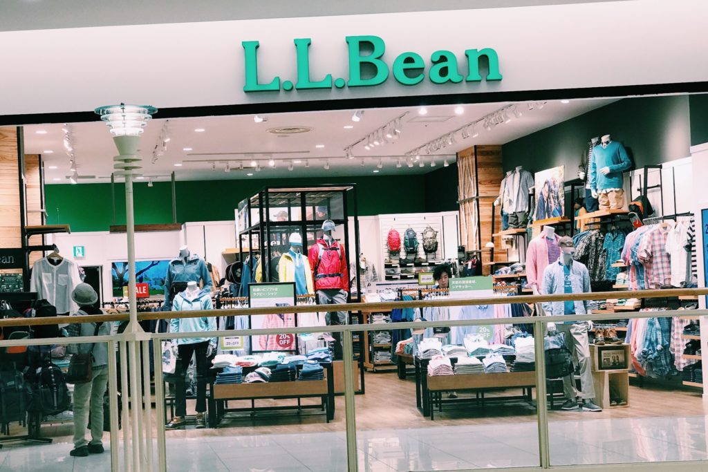 L.L.Beanは 2階に移動